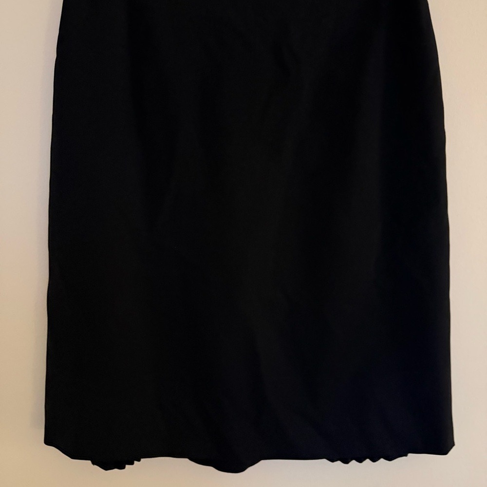 Ann Taylor Petites Black Pleated Hem Skirt Size 14P Work Career Classic - Picture 3 of 13